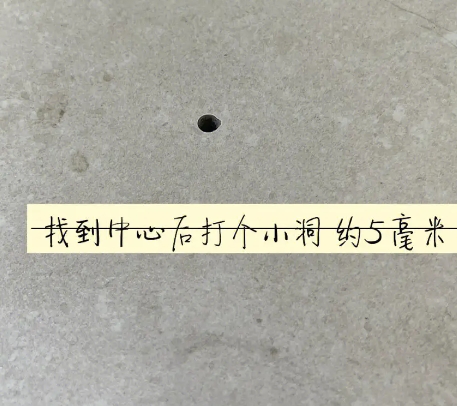 三门峡市瓷砖空鼓维修公司专业解答在瓷砖铺贴过程中，如果砂料搅拌不均匀，将会带来以下问题